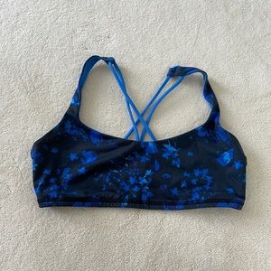 Lululemon Free to Be Bra - Size 8